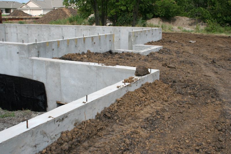 Foundation Wall Pouring in Cape Coral, FL